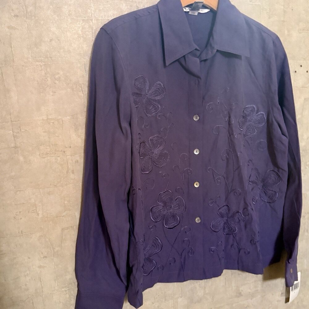 Rafael womens silk Button Up Top long sleeve 8 Medium cowboy Purple Nwt 004